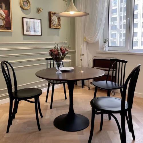 31.5 Inch Walnut Round Tulip Dining Table, MDF Top Steel Base Modern Multi-Function Kitchen Coffee Table