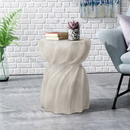 CANIS SIDE TABLE