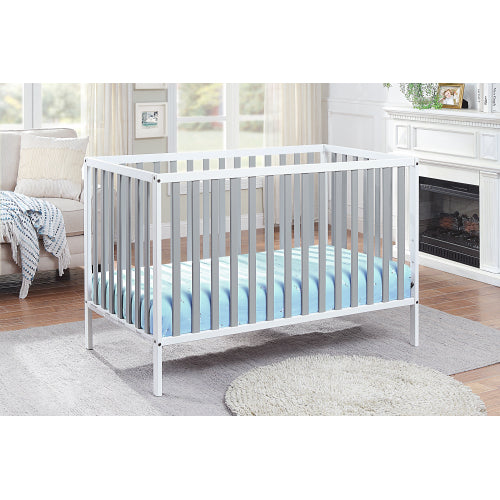 3-in-1 Convertible Island Crib White/Gray