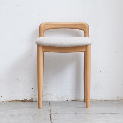 Single Natural Beech Wood Bench Makeup Stool, Fully Assembled 300 LBS Load Capacity