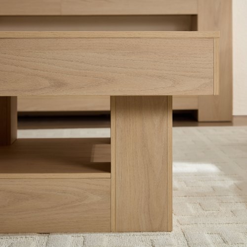 Rustic Square Coffee Table, Exquisitely Crafted with Scalloped Edges Low-Profile Living Room Coffee Table