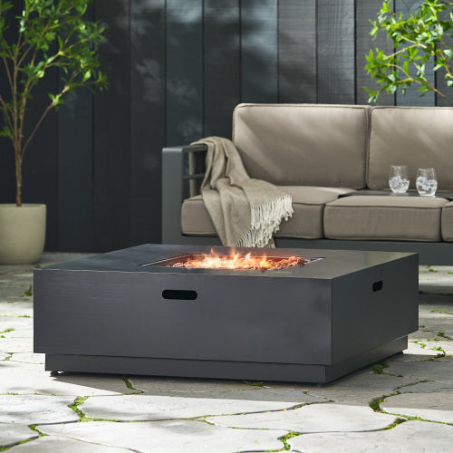 40  SQUARE IRON FIRE PIT - 50 000 BTU