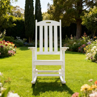 Rocking chair white color, suitable for all seasons: Outdoor lounge chair, made of sturdy HIPS material