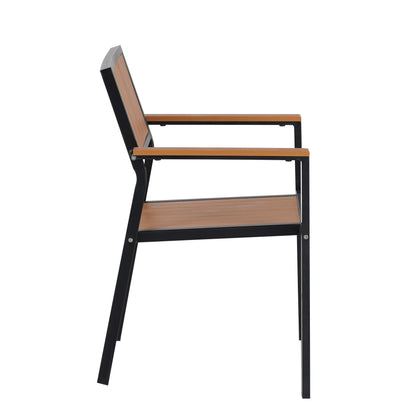 Experience Outdoor Dining Freedom with a Flexible Set Including Six Chairs and a Table that Extends from 62.9 to 82.6 Inches for Personalized Arrangements