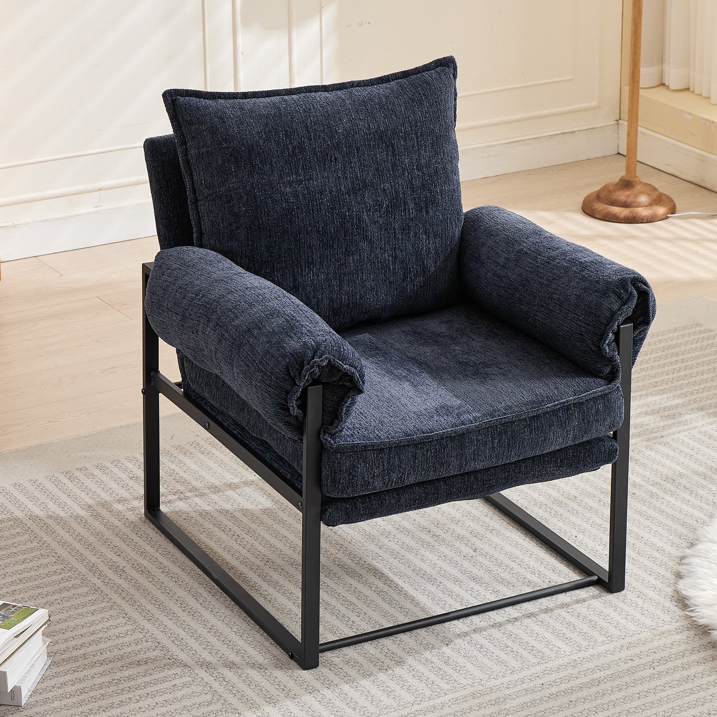 Adjustable recliner, adjustable in various angles (90°-180°), suitable for a variety of scenes, whether it is resting, games, or reading, it is an excellent choice.