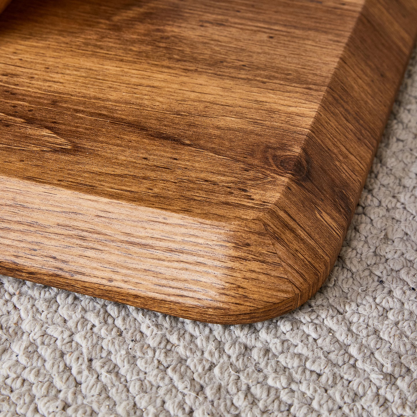 Modern simple luxury rectangular coffee table in wood color. The computer desk. The game table. Suitable for dining room, living room, terrace, kitchen. 47 "x 25.6" 18"