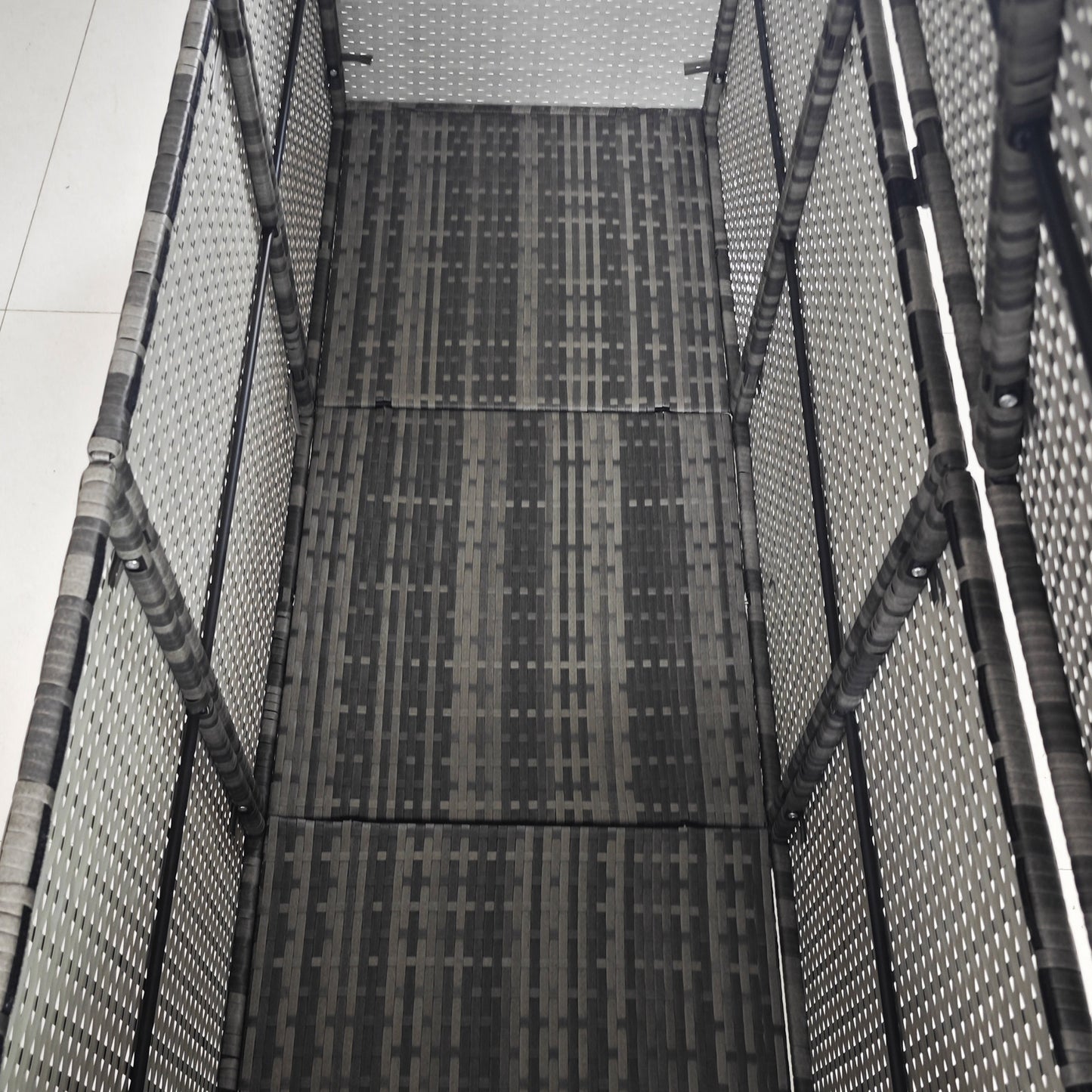 175 Gallon Outdoor Storage Box with Inner Liner, PE Rattan Wicker Deck Box with Pneumatic Bar Lift for Indoor & Outdoor, Patio Furniture Cushions, Pool Toys, Garden Tools, Mixed Gray