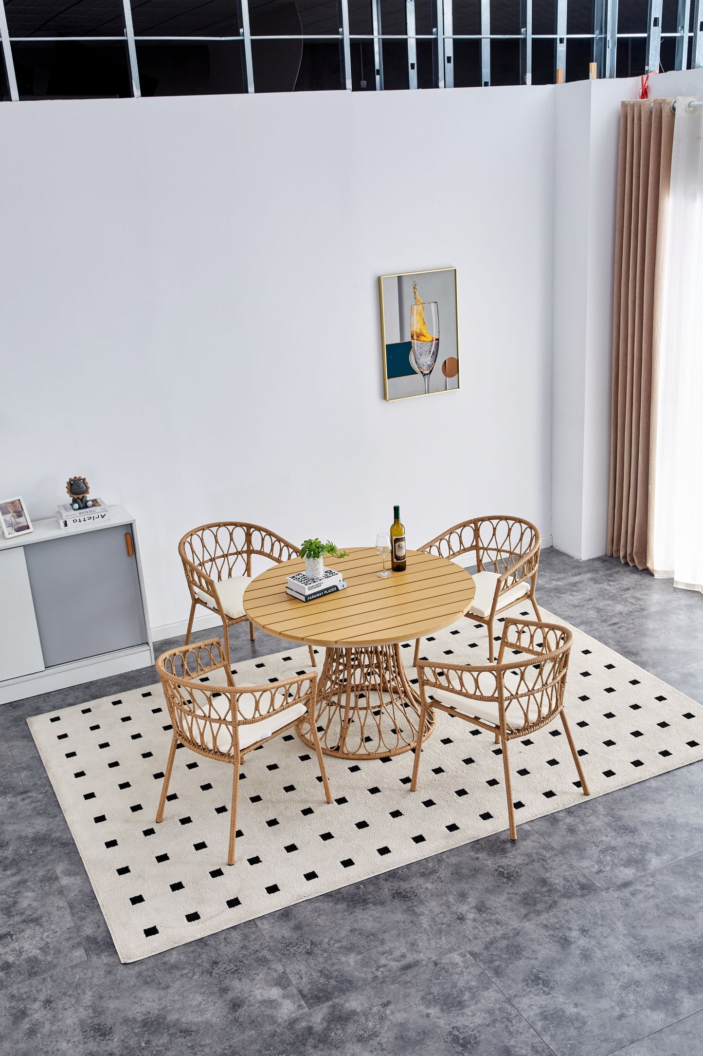 Outdoor dining set of 5, simple bamboo dinning table , PE ratten round table 110CM plastic wood top, Bamboo looking ratten base, 4 dinning chairs with cushion, stackable