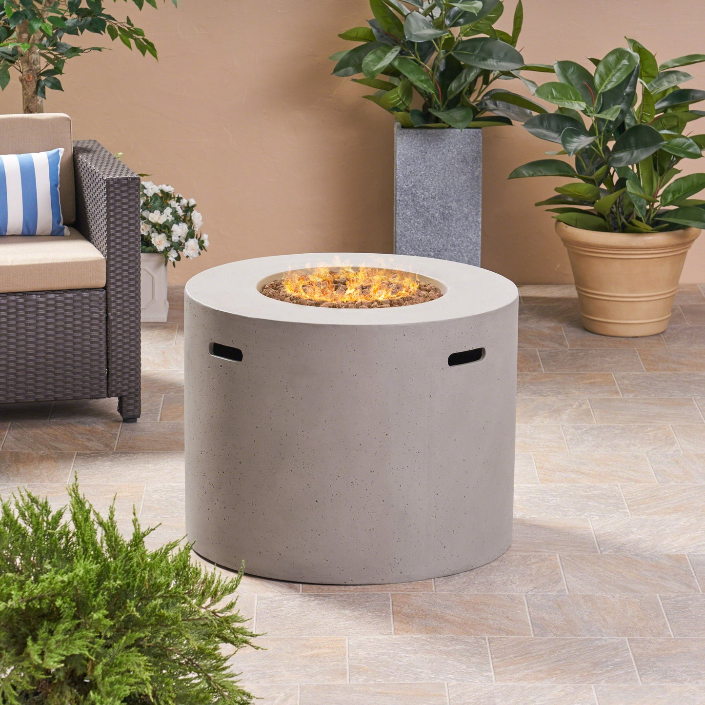 31" ROUND MGO FIRE PIT- 40 000 BTU