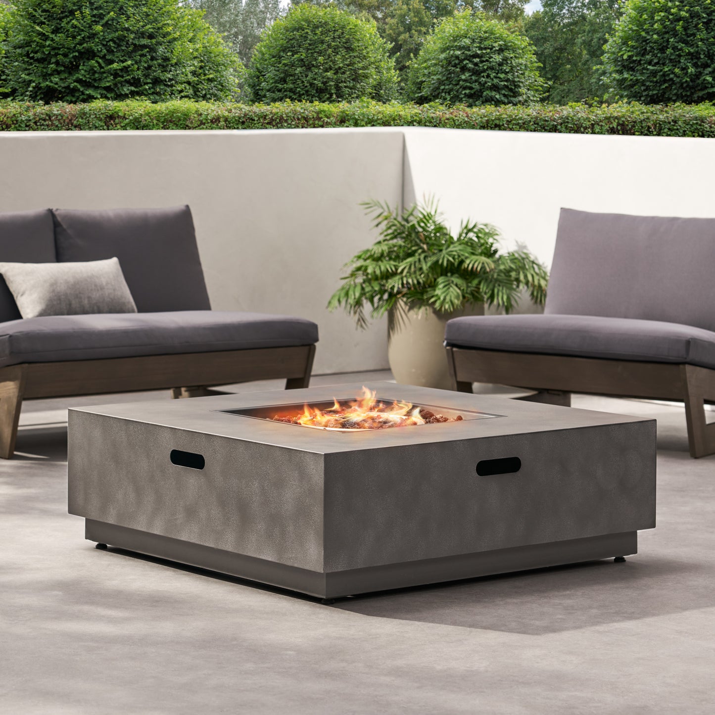 SQUARE Iron FIRE PIT-50 000 BTU