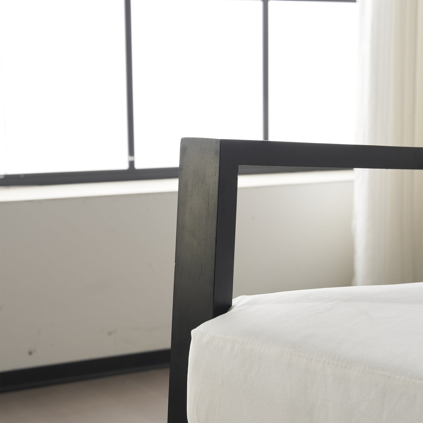 Upholstered Accent Chair, Velvet Lounge Arm Chair with Solid Wood Frame, Living Room Chairs with Metal Legs for Reading Chair for Balcony, Living Room and Bedroom, White