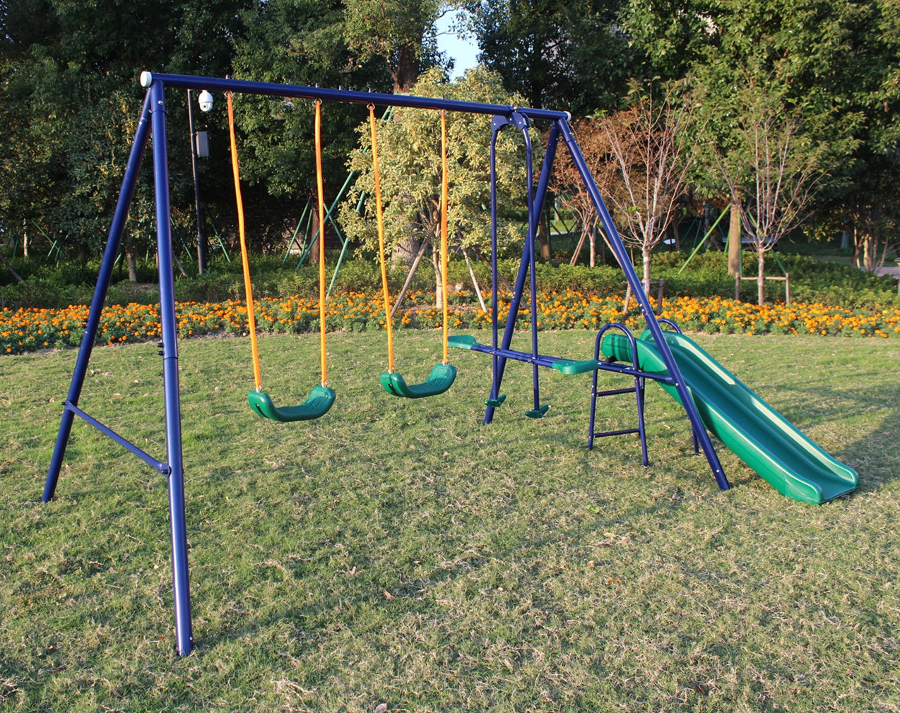 A-Frame Metal Swing Set w/ Slide