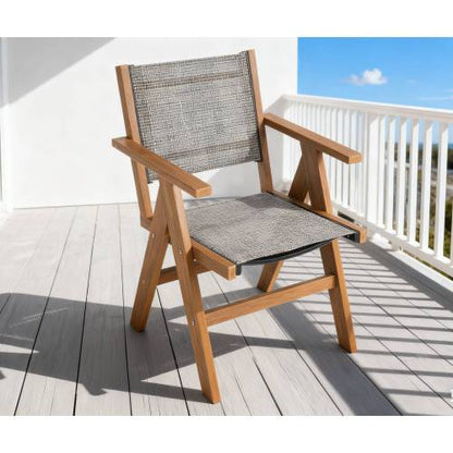 Lounge chair teak color, suitable for all seasons: Outdoor lounge chair, made of sturdy HIPS material, equipped with 304 stainless steel accessories.