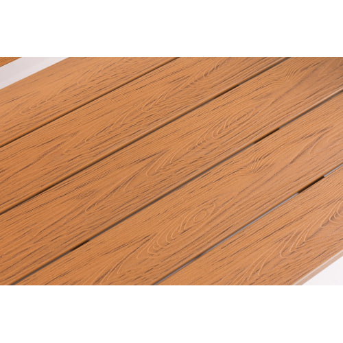 Wood-grain imitation wood side table, simple yet with a touch of texture. A small tabletop for outdoor picnics.