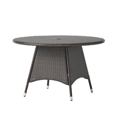 outdoor table